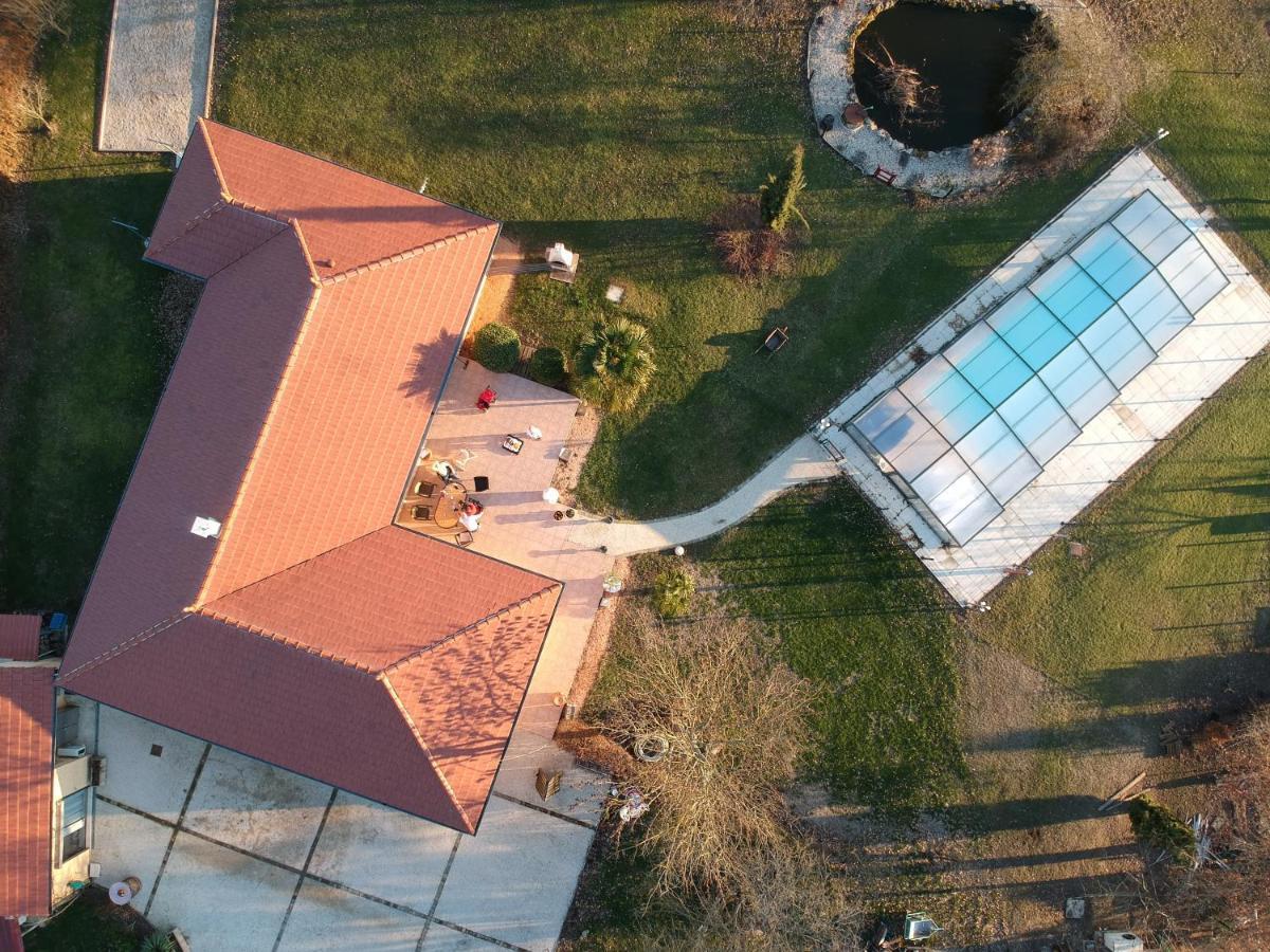 Alaguyauder La Chambre Chatillon-sur-Broue Exterior photo